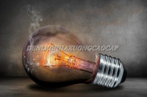 Sửa chữa bóng đèn cao áp nhấp nháy kịp thời để tránh gây cháy nổ