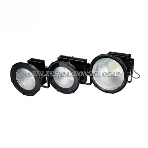 Bóng đèn pha cao áp 500w được sử dụng chiếu sáng ngoài trời